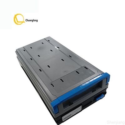 أجزاء ماكينة الصراف الآلي Diebold 2.0 Cash Box Cassette 00-155842-000C 00155842000C ATM Diebold Nixdorf CS5500 Cassette Version 2.0 1.6