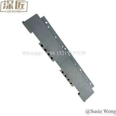 4450000071 Hyosung أجزاء أجهزة الصراف الآلي Hyosung CDU30 كاسيت باب بلاستيكي HCDU 7430005585 بجودة جيدة